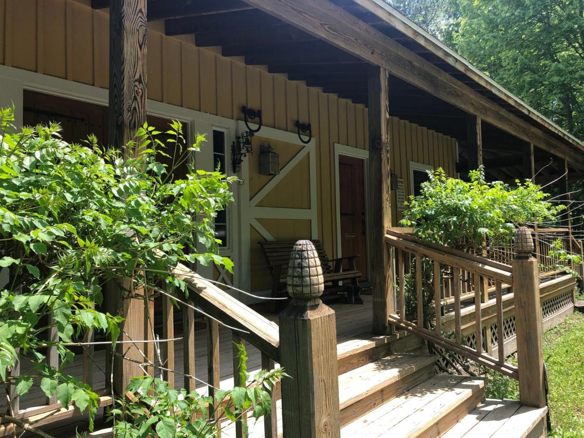 Yellow Barn Estate Freeville Exterior foto